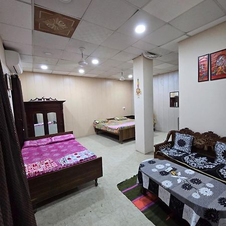 Apartament Kashi Shree Waranasi Zewnętrze zdjęcie