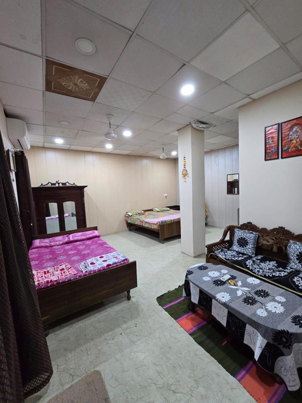 Apartament Kashi Shree Waranasi Zewnętrze zdjęcie